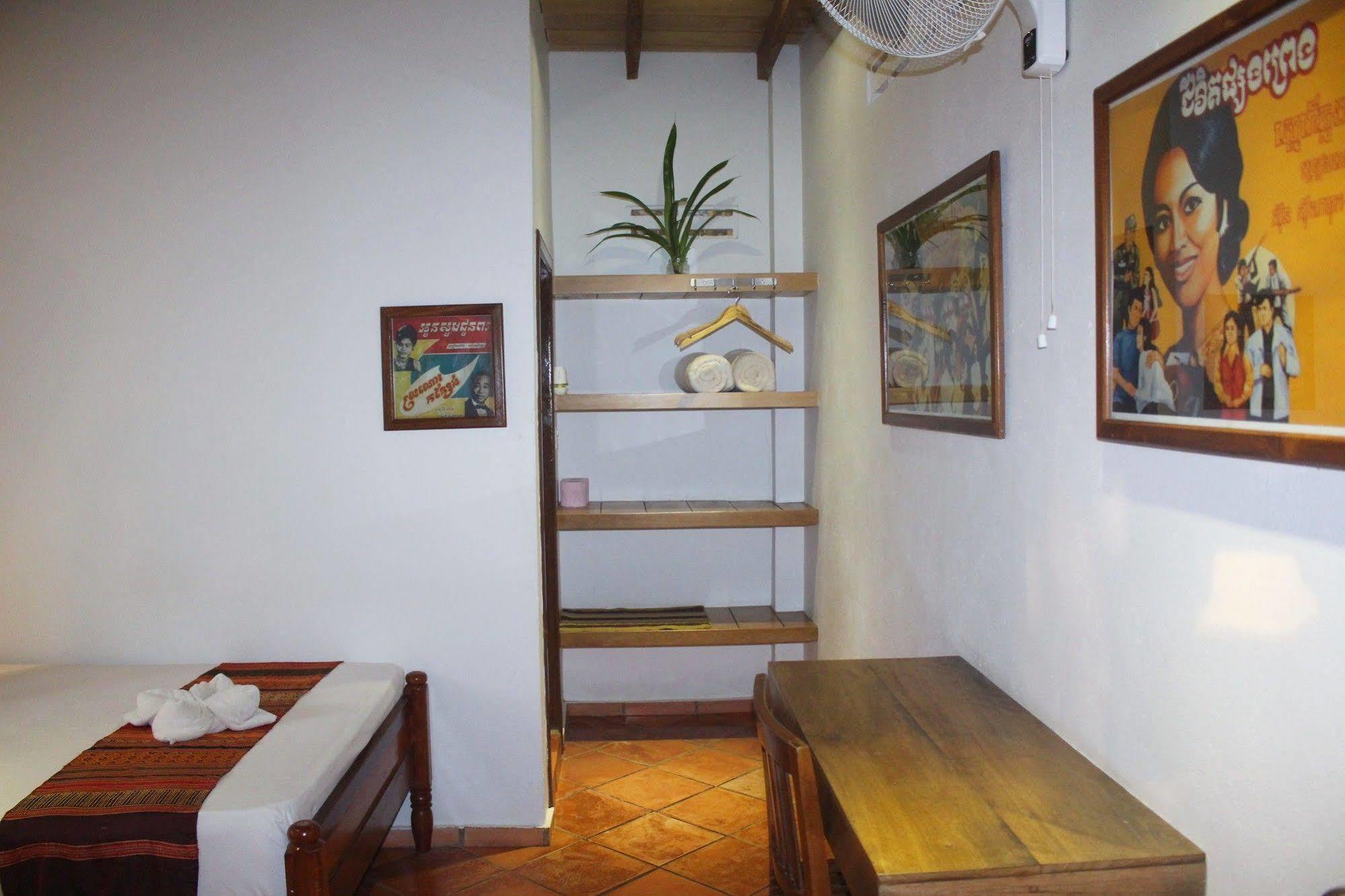 Botanica Guesthouse Kep Extérieur photo