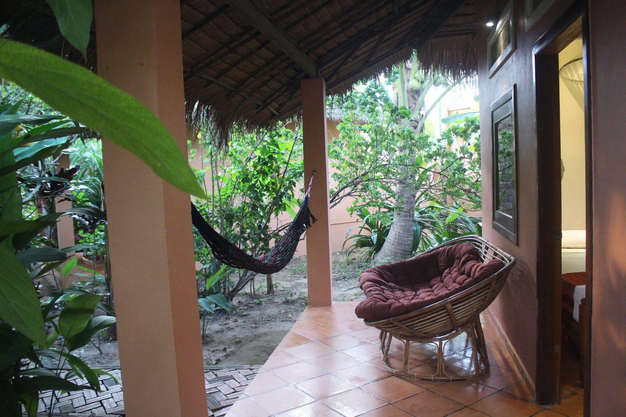 Botanica Guesthouse Kep Extérieur photo