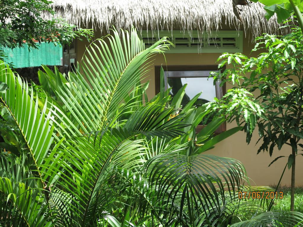 Botanica Guesthouse Kep Extérieur photo